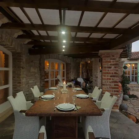 Karim Near Porec With Large Garden & 50 M2 Private Pool Villa *