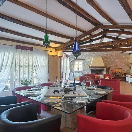 Karim Near Porec With Large Garden & 50 M2 Private Pool Villa *